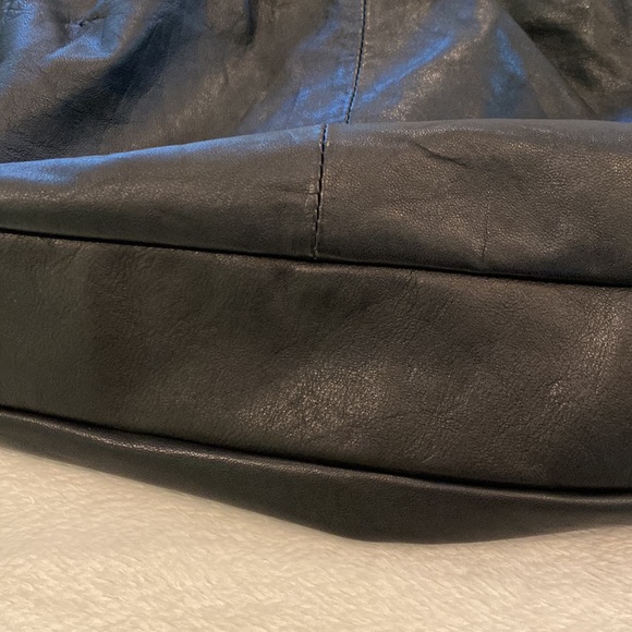 Badgley Mischka black should bag. Only used a few times!